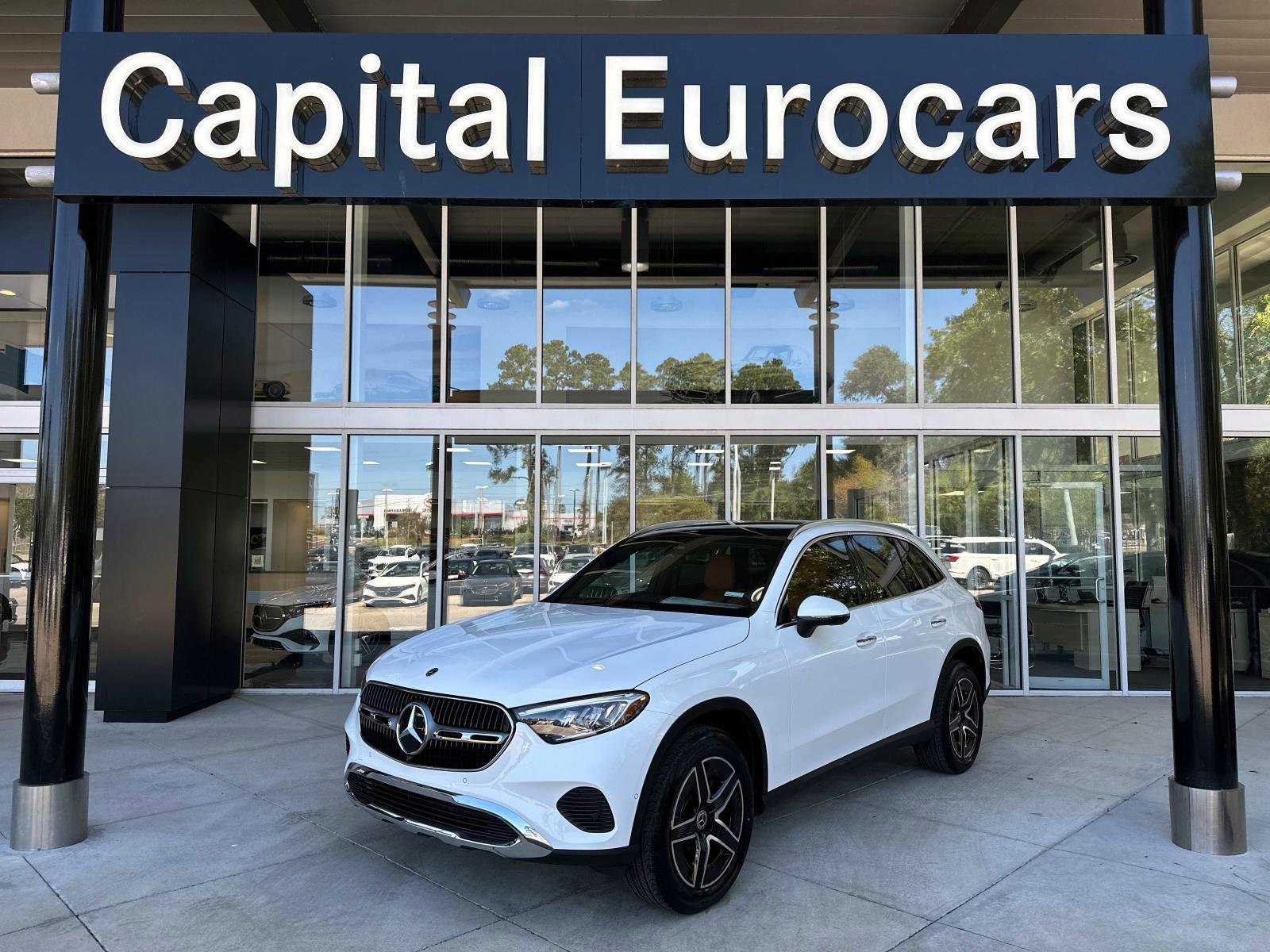 2026 Mercedes-Benz GLC Base's photo