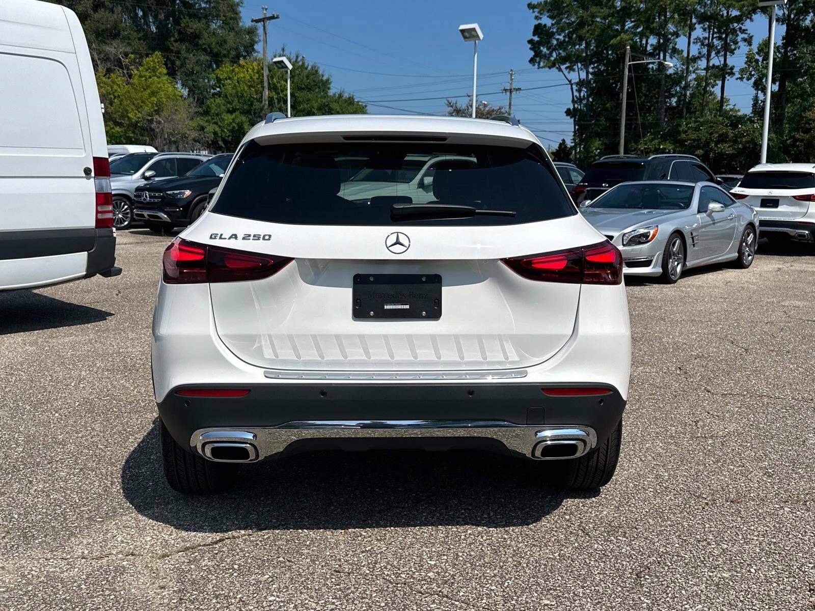2026 Mercedes Benz GLA 250 photo 4