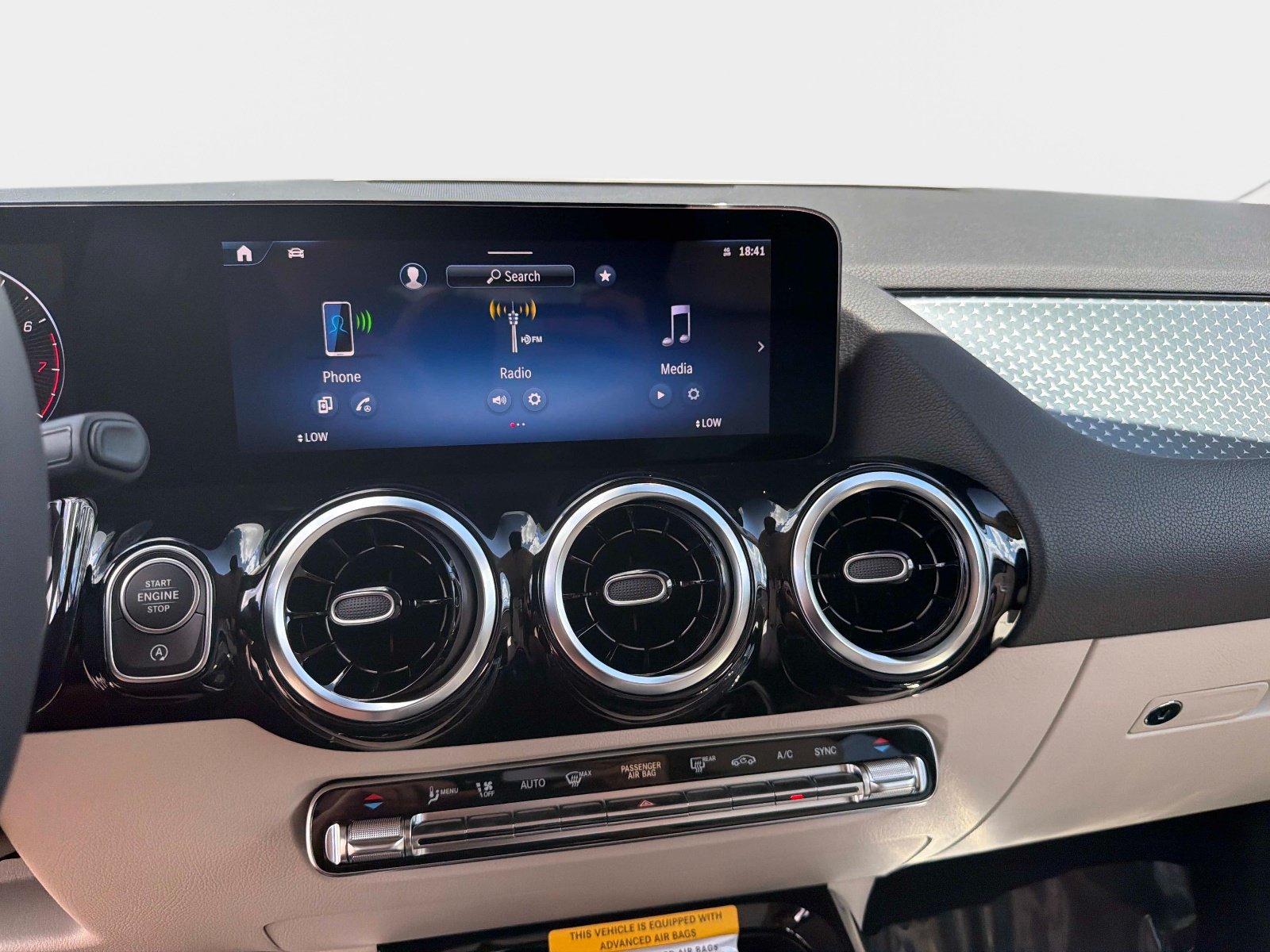 2026 Mercedes-Benz GLA GLA 250 - Photo 21