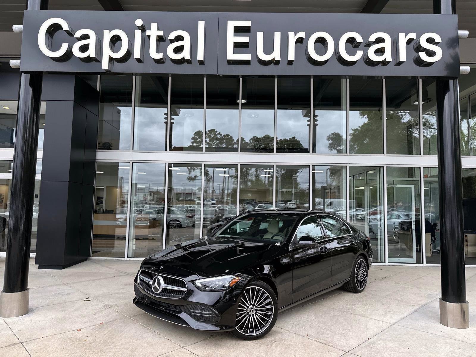 2026 Mercedes-Benz C-Class Sedan C 300's photo