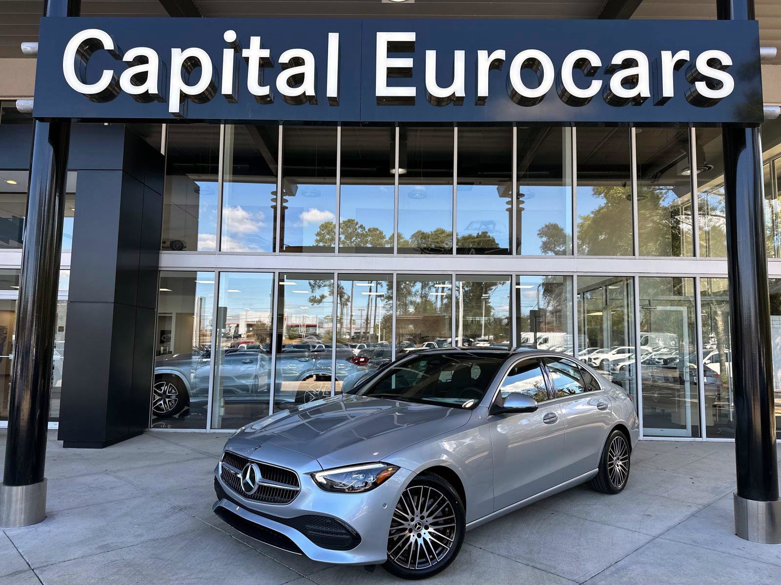 2026 Mercedes-Benz C-Class Sedan C 300's photo