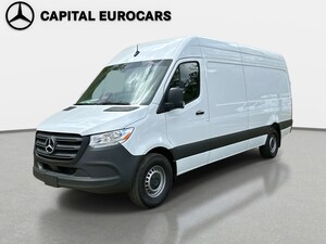 2025 Mercedes-Benz Sprinter 2500 High Roof 4-Cyl Diesel HO Van Cargo Van