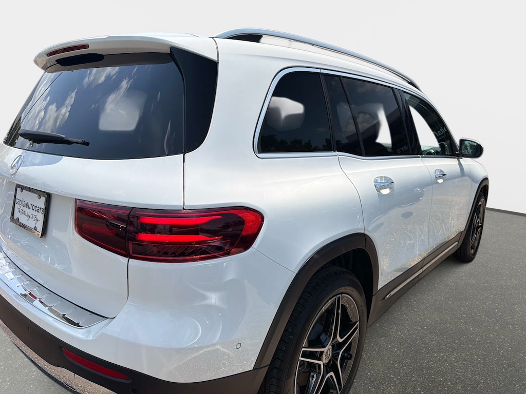 New 2026 Mercedes-Benz GLB 250 SUV