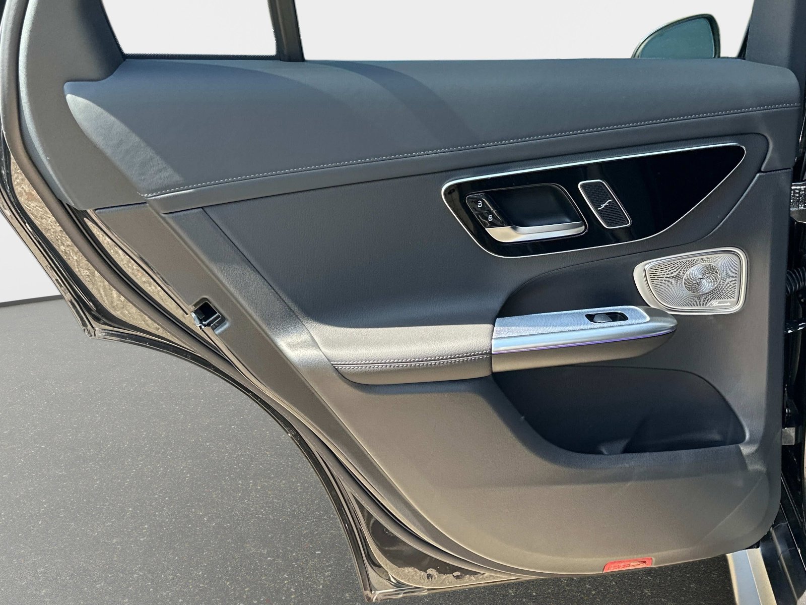 2025 Mercedes-Benz GLC Base - Photo 13