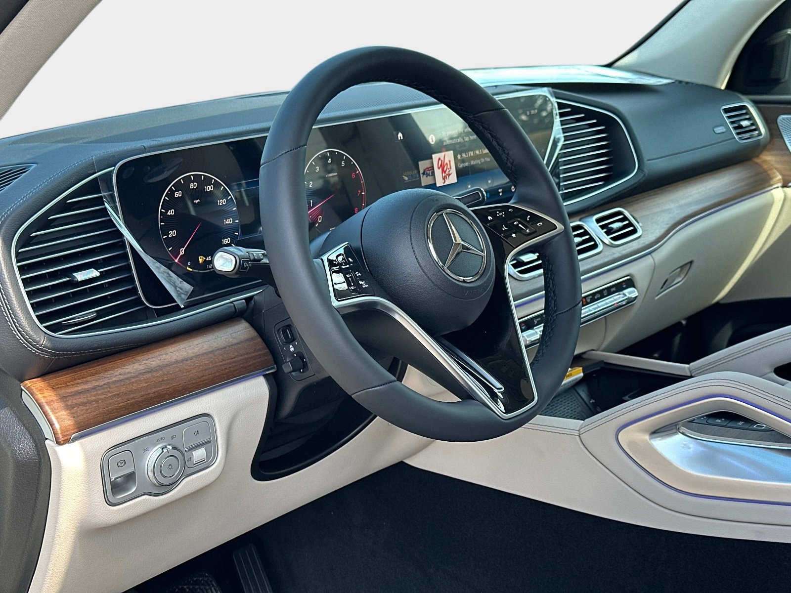 2025 Mercedes-Benz GLS Base - Photo 27