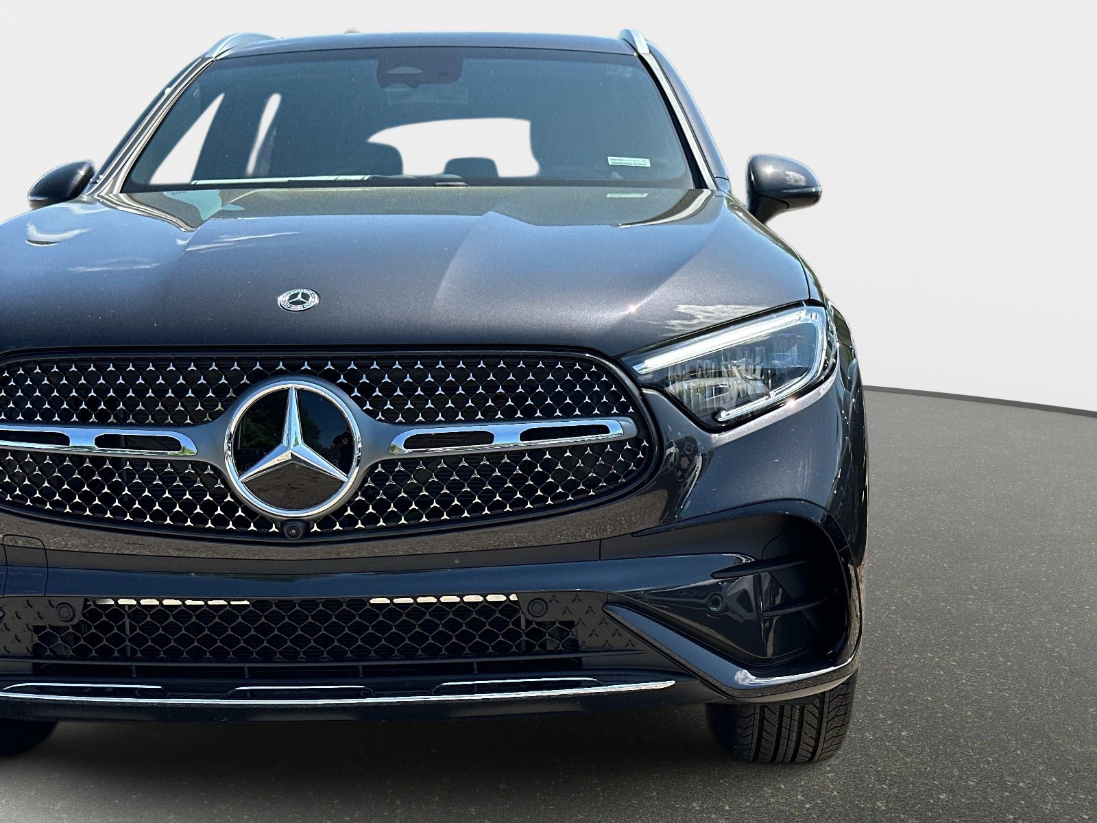 2025 Mercedes-Benz GLC Base - Photo 9
