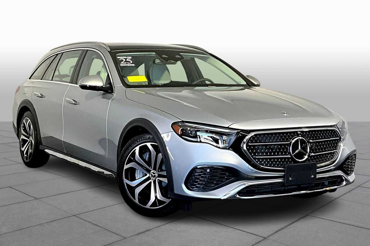 2025 Mercedes Benz E 450 4MATIC All-Terrain Wagon photo 2