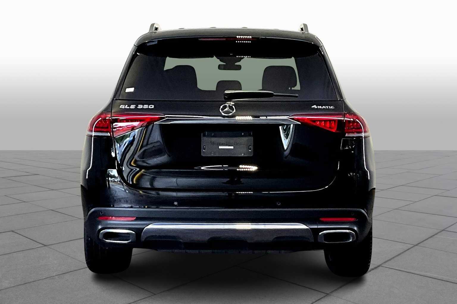 2022 Mercedes Benz GLE 350 4MATIC photo 4