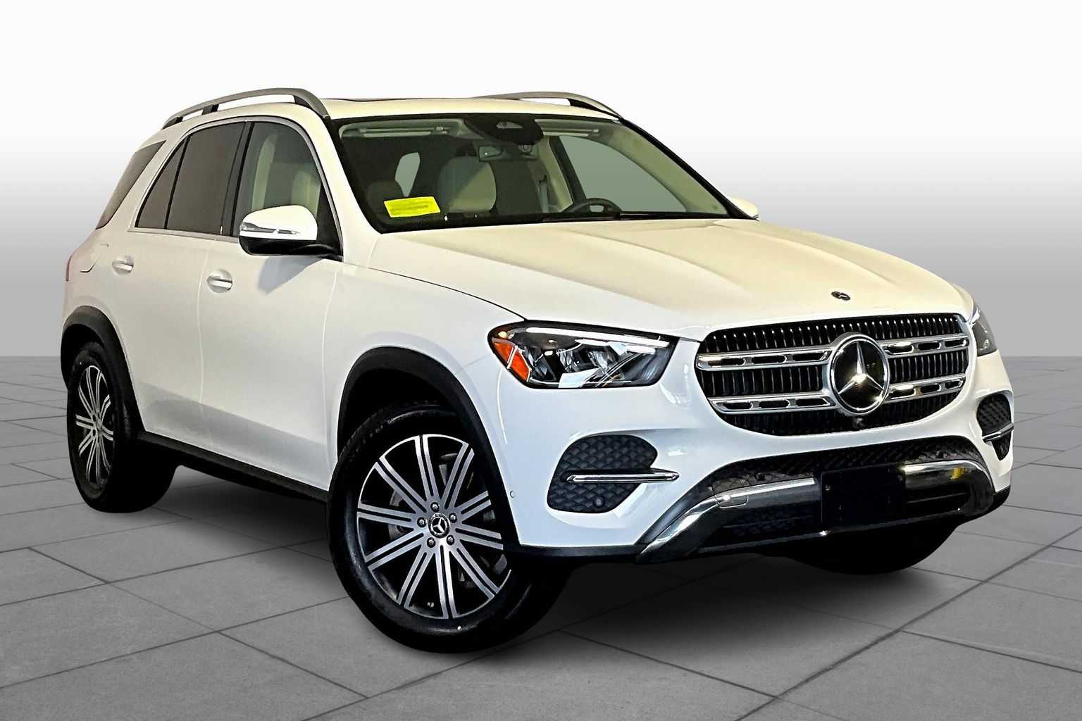 2025 Mercedes Benz GLE 350 4MATIC photo 2