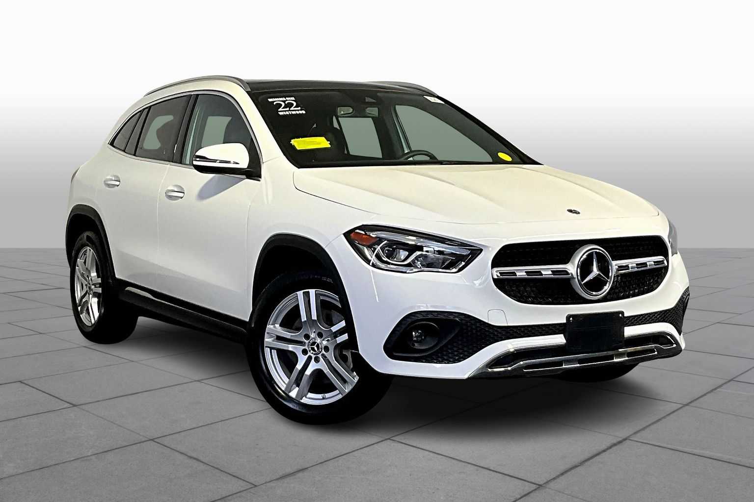 2022 Mercedes Benz GLA 250 4MATIC photo 2