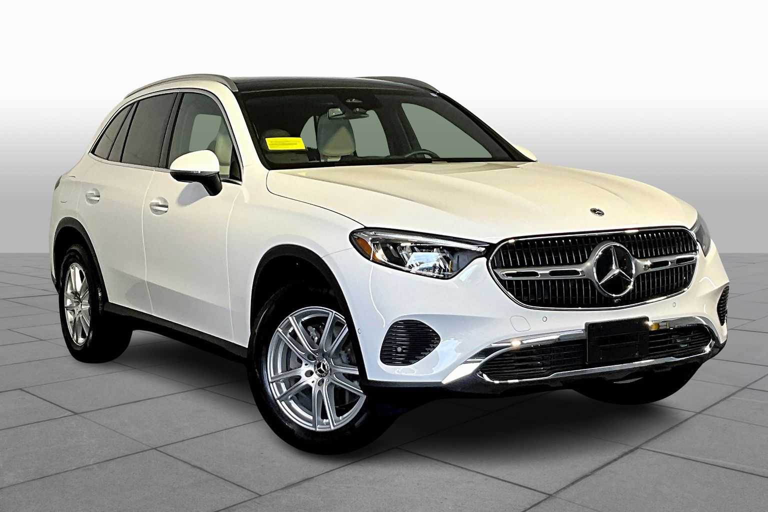 2025 Mercedes Benz GLC 300 4MATIC photo 2