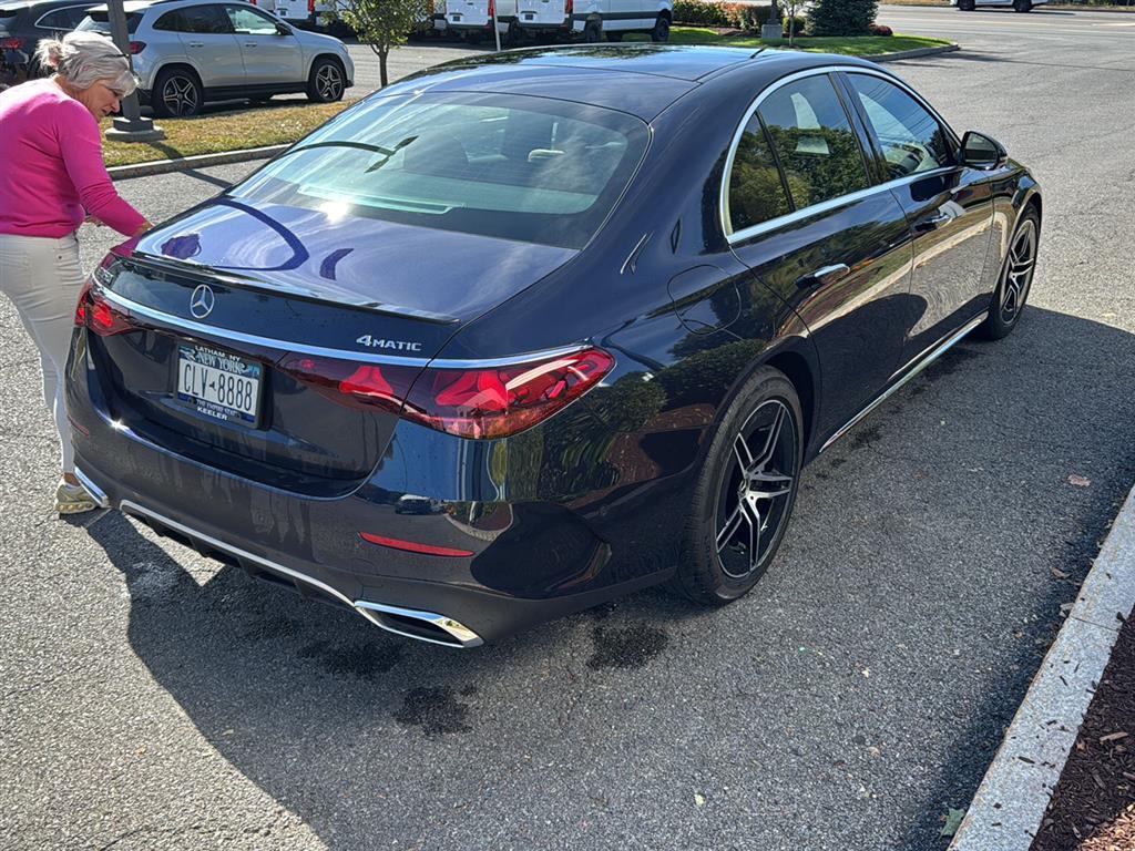 2025 Mercedes Benz E 350 photo 3
