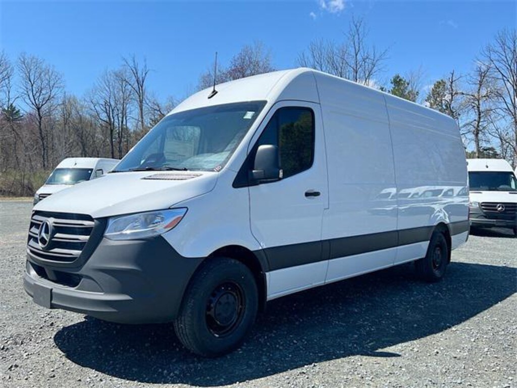 New 2025 Mercedes-Benz Sprinter 2500 High Roof 4-Cyl Diesel HO Van Cargo Van