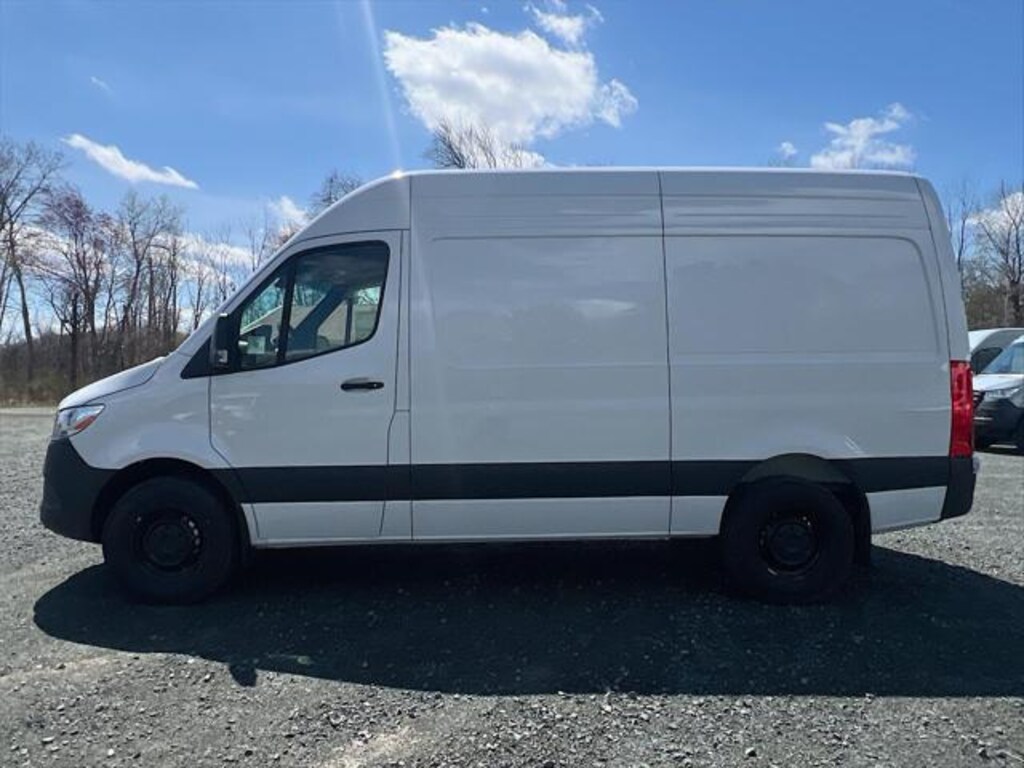 New 2025 Mercedes-Benz Sprinter 2500 Standard Roof 4-Cyl Diesel HO Van Cargo Van