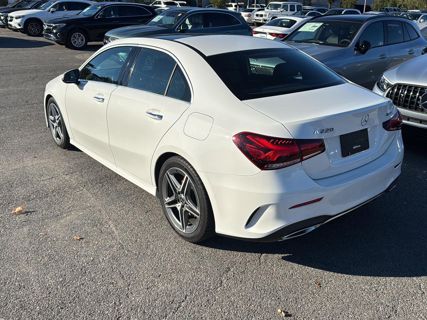 2022 Mercedes Benz A 220 photo 2