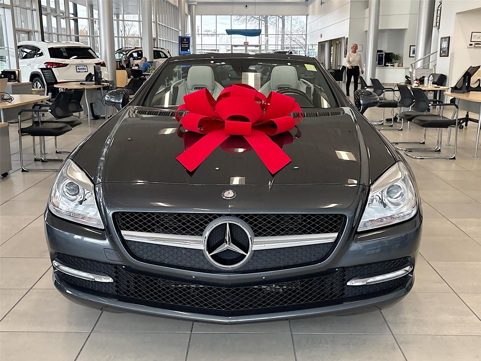 2012 Mercedes Benz SLK 350 photo 2