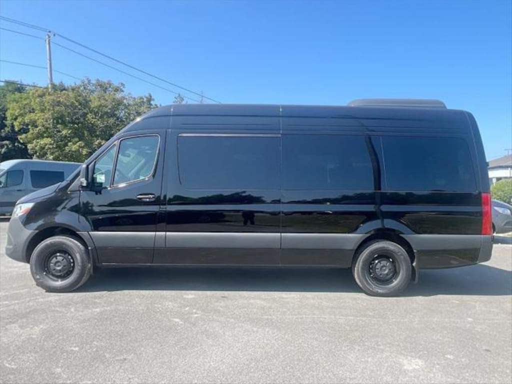 New 2025 Mercedes-Benz Sprinter 2500 High Roof 4-Cyl Diesel HO Van Passenger Van