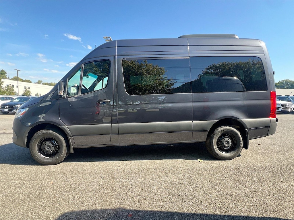 New 2025 Mercedes-Benz Sprinter 2500 Standard Roof 4-Cyl Diesel HO Van Passenger Van