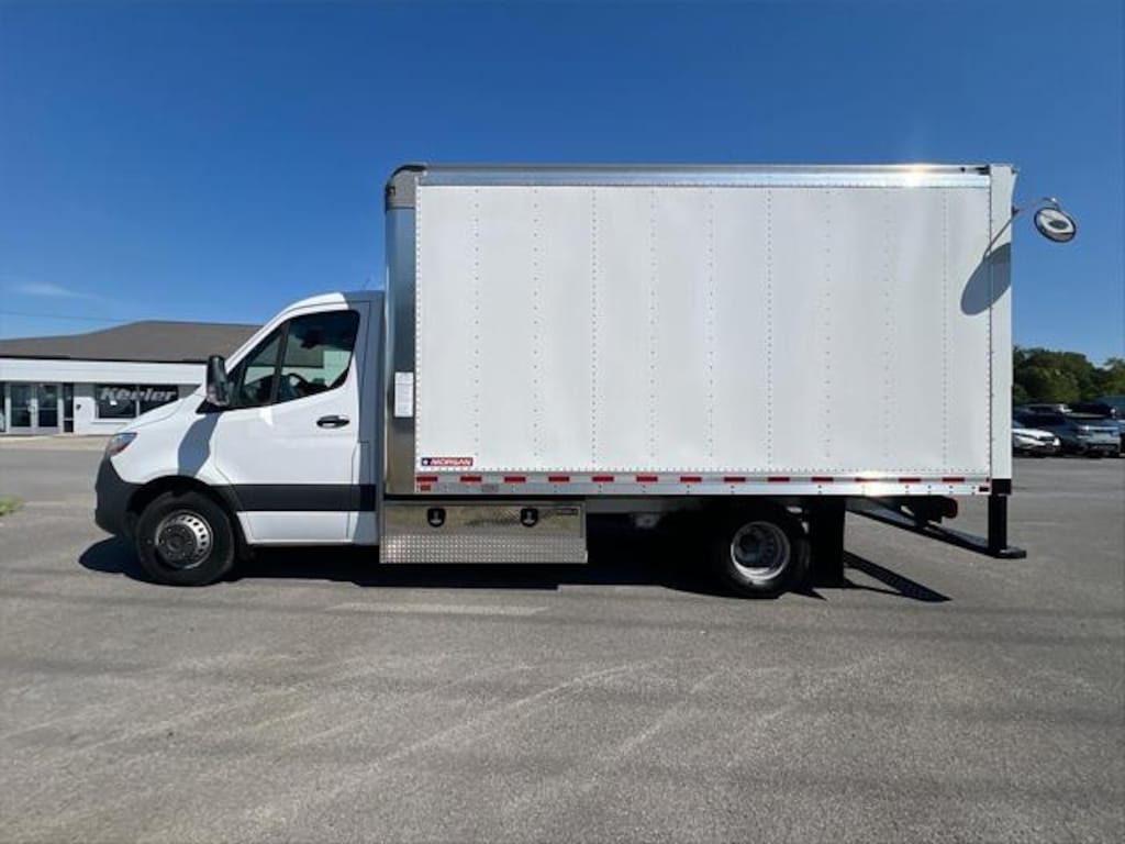 New 2024 Mercedes-Benz Sprinter 4500 Chassis Standard Roof 4-Cyl Diesel HO Truck