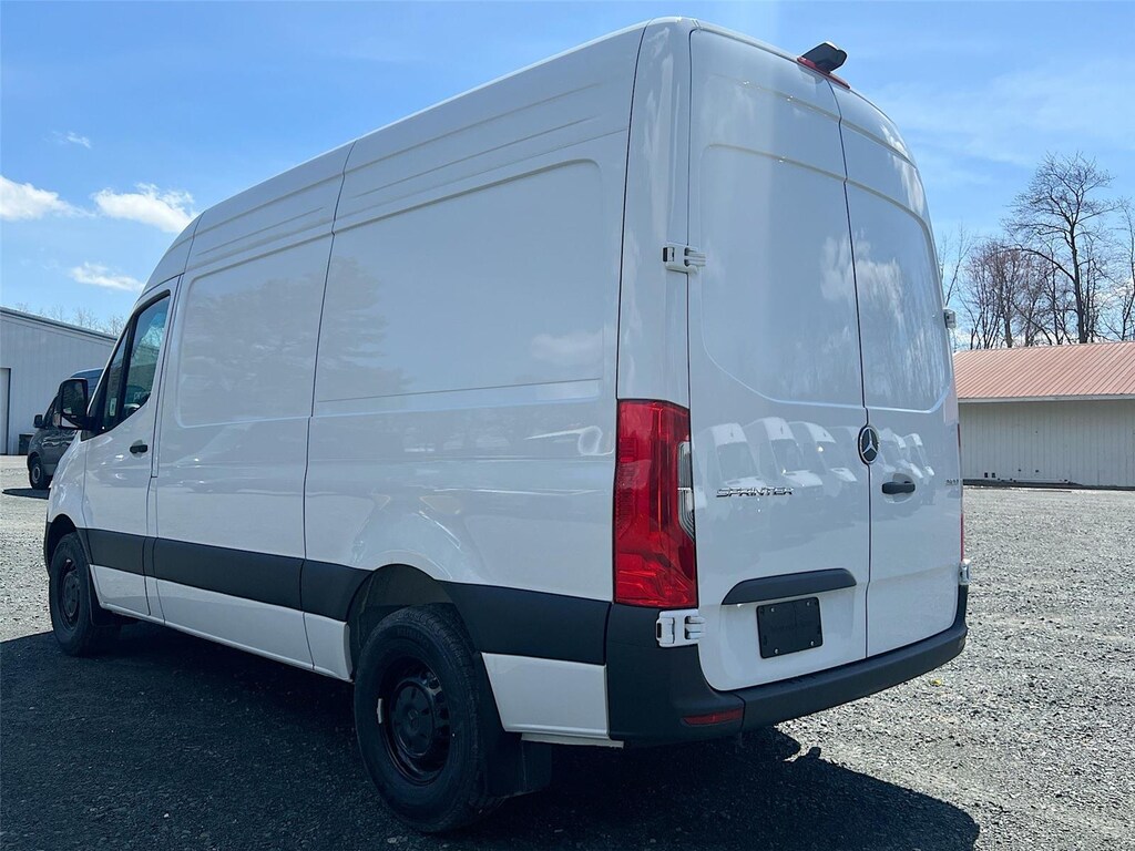 New 2025 Mercedes-Benz Sprinter 2500 Standard Roof 4-Cyl Diesel HO Van Cargo Van