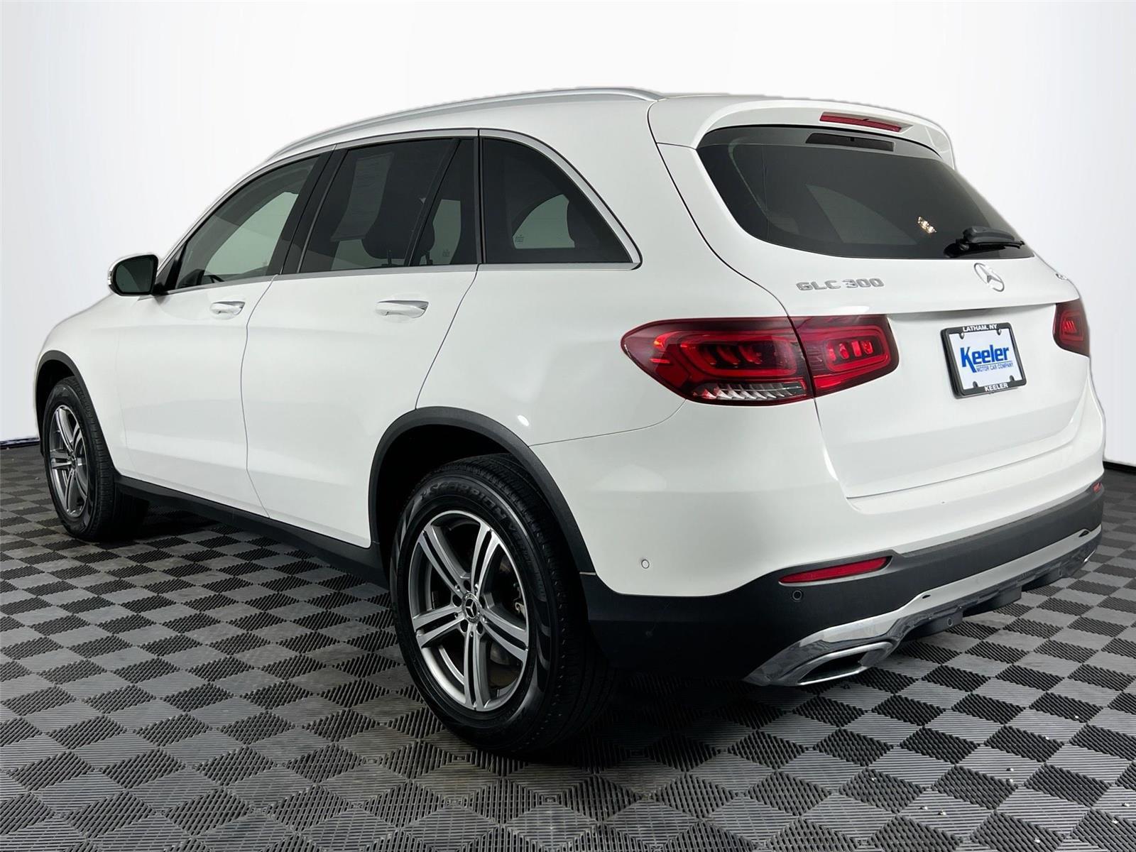 2021 Mercedes Benz GLC 300 4MATIC photo 4