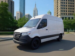 2025 Mercedes-Benz Sprinter 2500 Standard Roof 4-Cyl Diesel HO Van Cargo Van