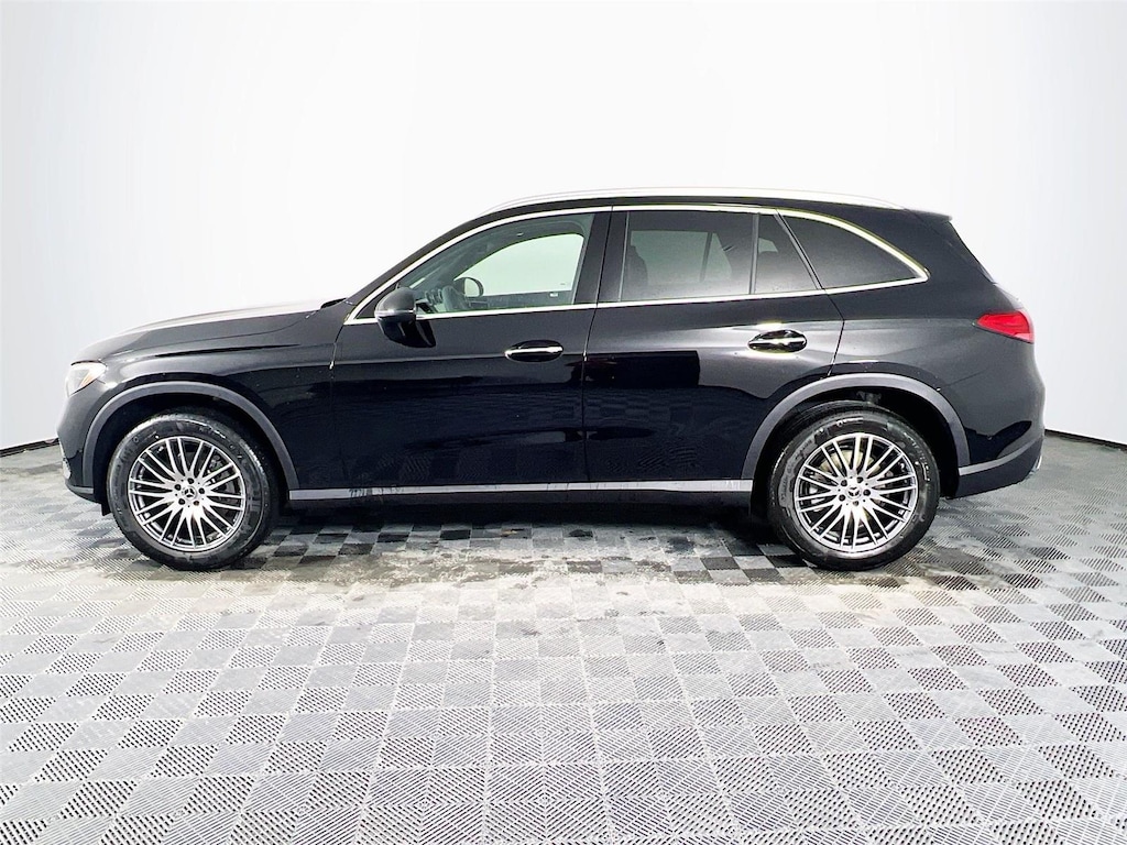 New 2026 Mercedes-Benz GLC 300 4MATIC SUV