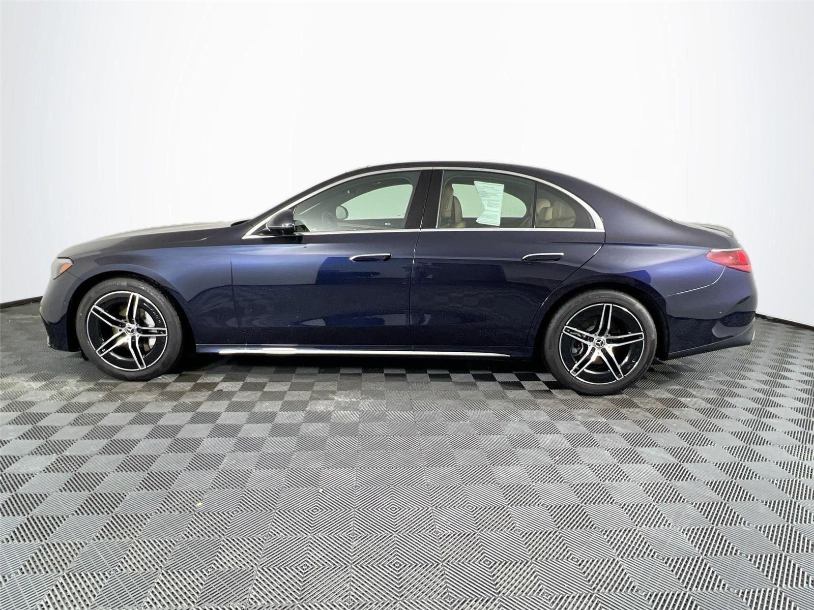 2025 Mercedes Benz E 350 photo 3