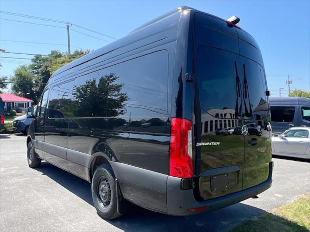 New 2025 Mercedes-Benz Sprinter 2500 High Roof 4-Cyl Diesel Van Passenger Van