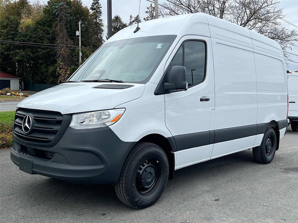 New 2026 Mercedes-Benz Sprinter 2500 Standard Roof 4-Cyl Diesel HO Van Cargo Van