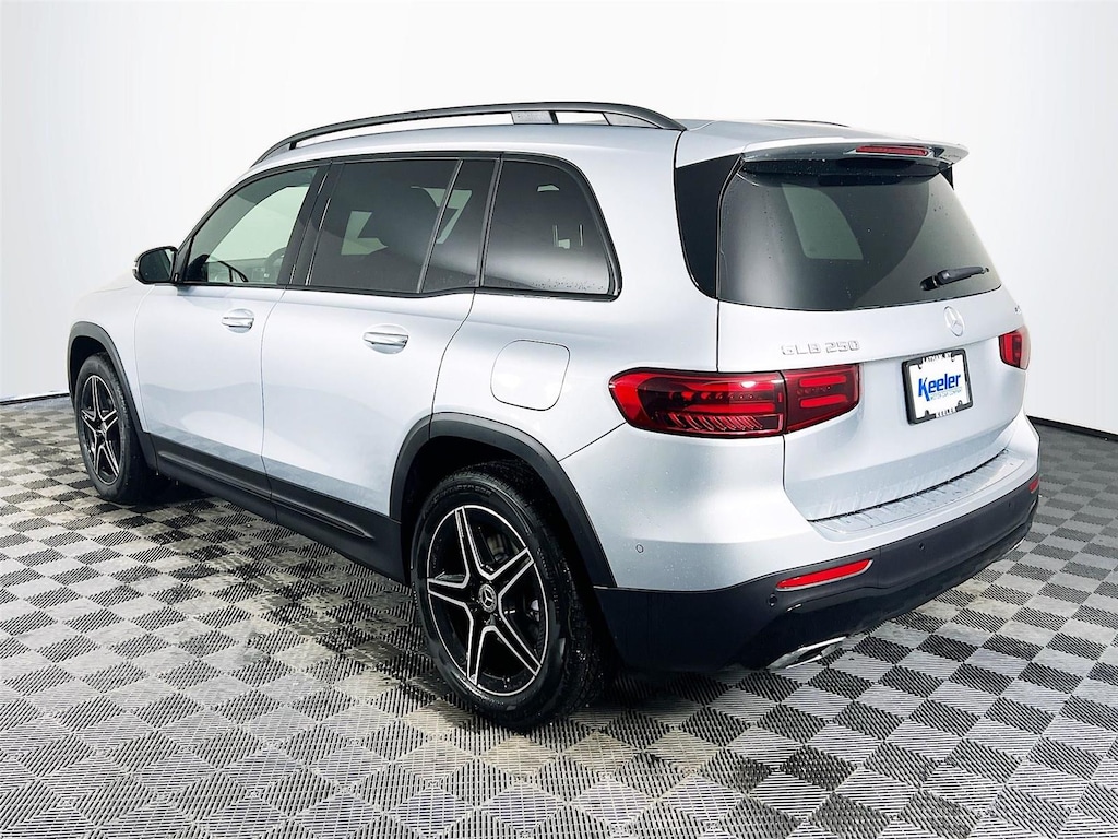 New 2026 Mercedes-Benz GLB 250 4MATIC SUV