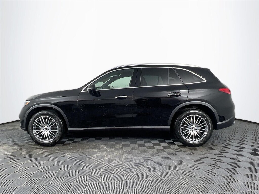 New 2026 Mercedes-Benz GLC 300 4MATIC SUV