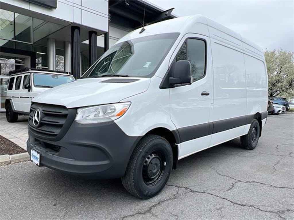 New 2024 Mercedes-Benz Sprinter 2500 Standard Roof 4-Cyl Diesel HO Van