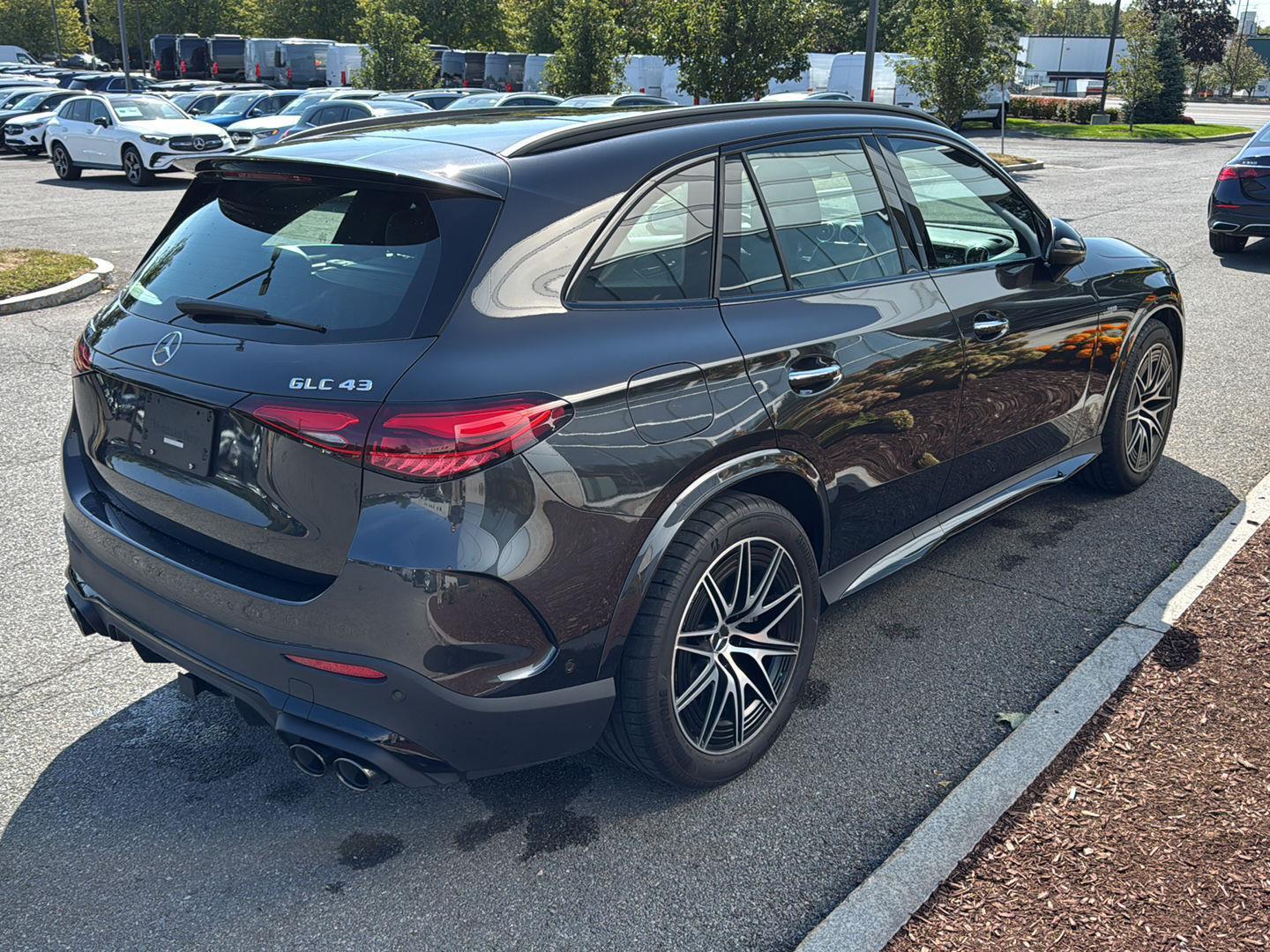 2025 Mercedes Benz GLC AMG 43 photo 3