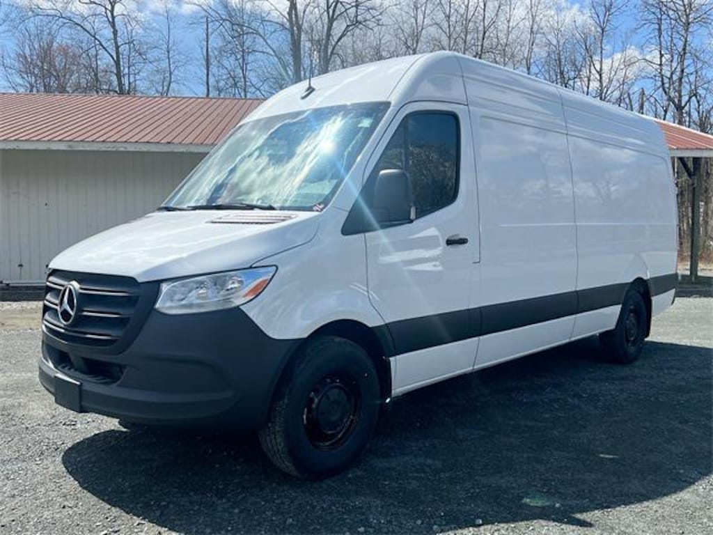 New 2025 Mercedes-Benz Sprinter 2500 High Roof 4-Cyl Diesel HO Van Cargo Van