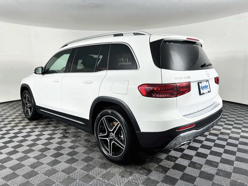 New 2026 Mercedes-Benz GLB 250 4MATIC SUV