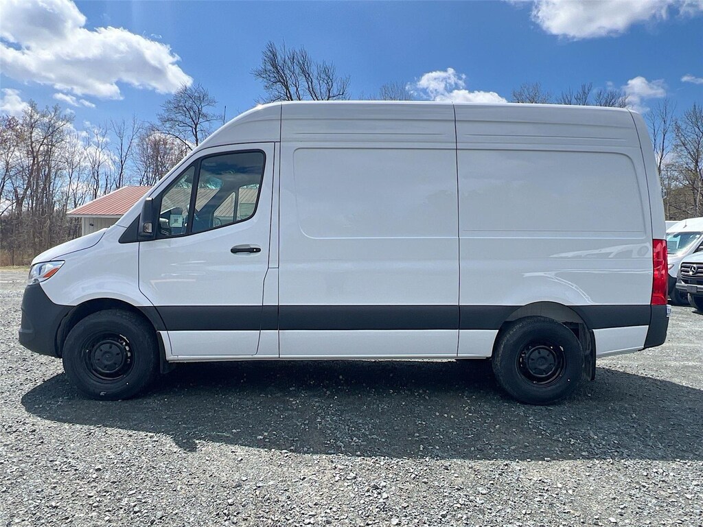 New 2025 Mercedes-Benz Sprinter 2500 Standard Roof 4-Cyl Diesel HO Van Cargo Van