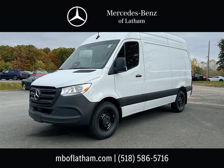 2026 Mercedes-Benz Sprinter 2500 Standard Roof 4-Cyl Diesel HO Van Cargo Van