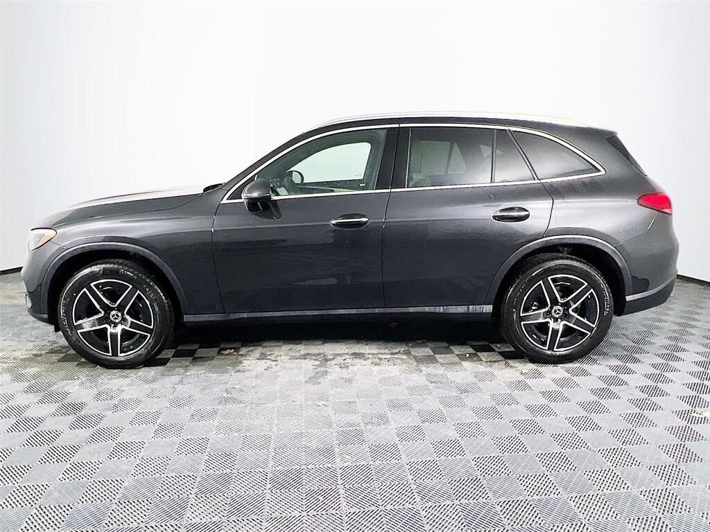 New 2026 Mercedes-Benz GLC 300 4MATIC SUV