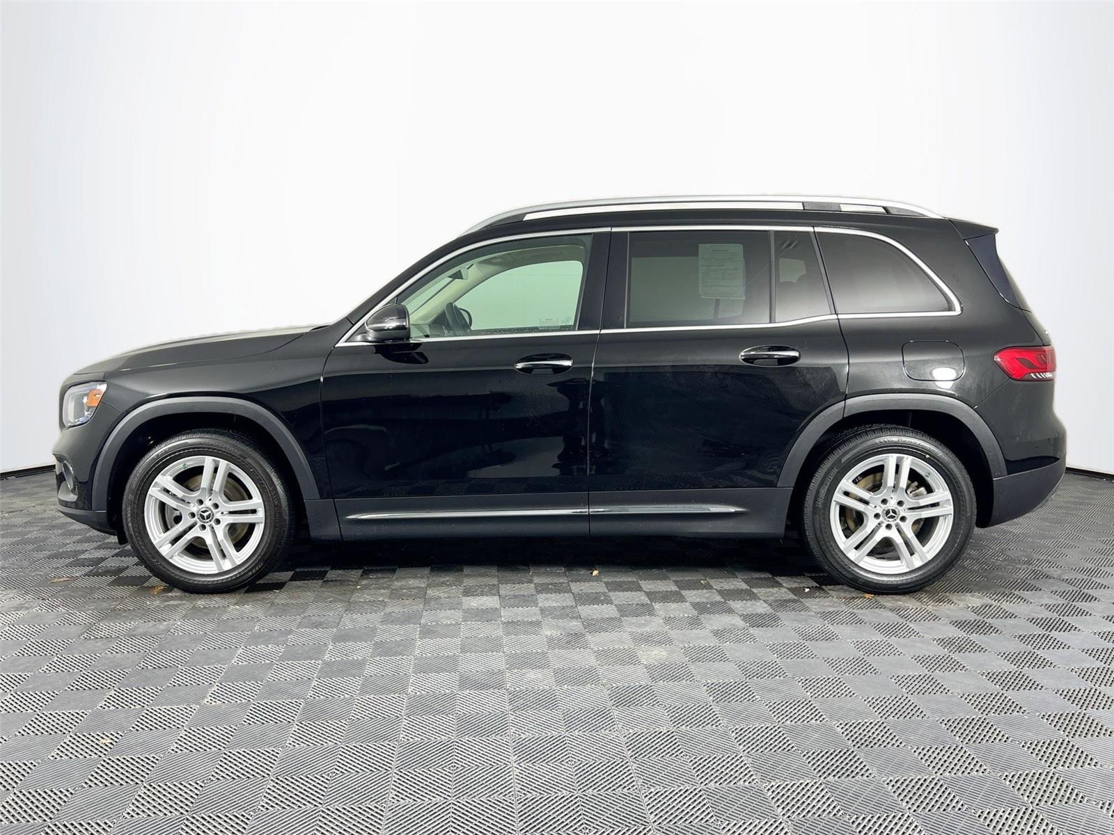 2021 Mercedes Benz GLB 250 4MATIC photo 3