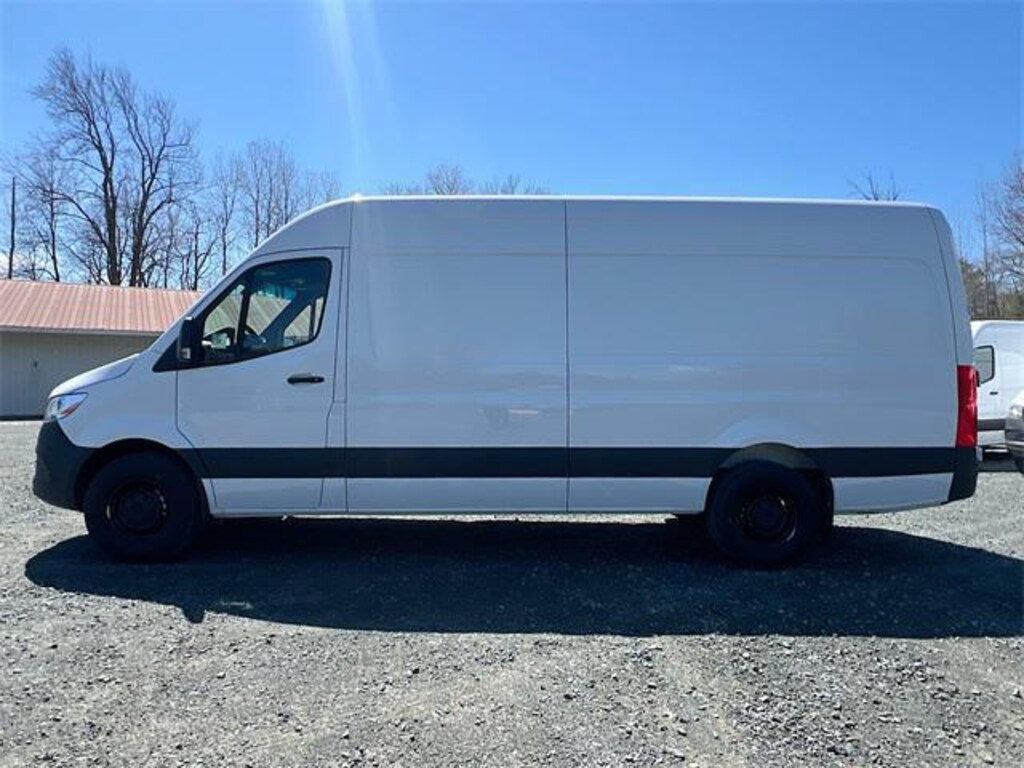New 2025 Mercedes-Benz Sprinter 2500 High Roof 4-Cyl Diesel HO Van Cargo Van