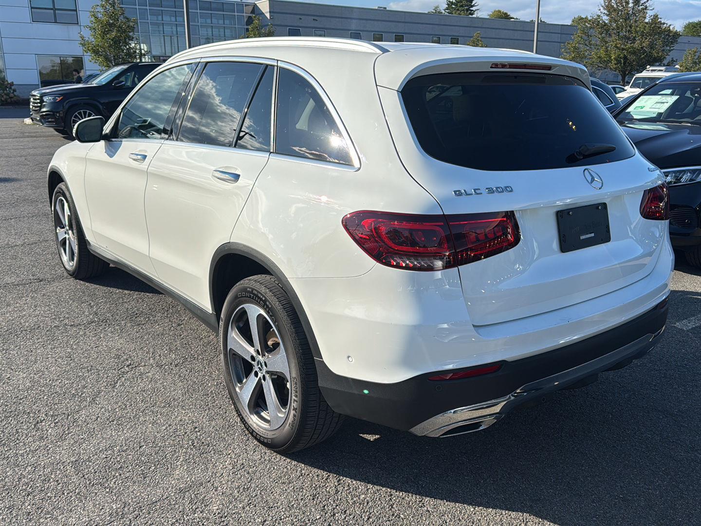 2022 Mercedes Benz GLC 300 4MATIC photo 2