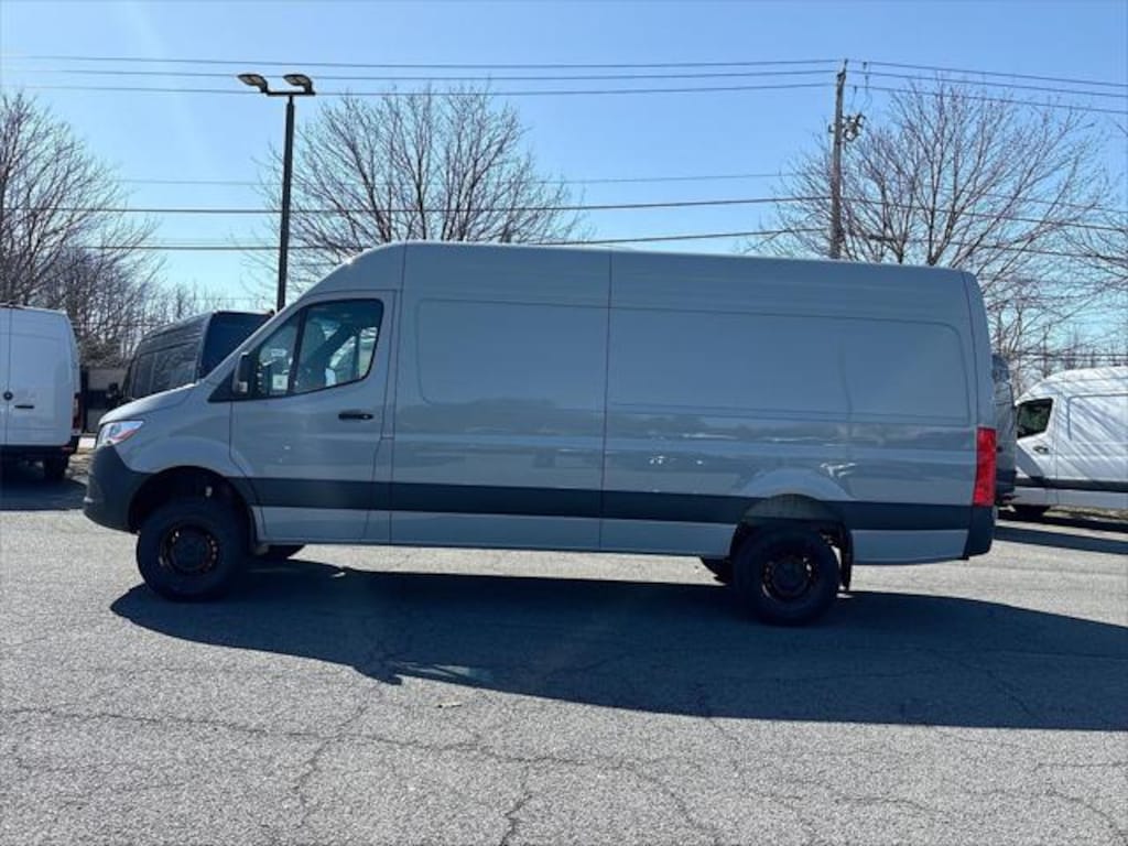 New 2025 Mercedes-Benz Sprinter 2500 High Roof 4-Cyl Diesel HO Van Cargo Van