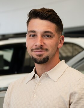 Staff member Anthony Meyer from 4f4ae5111149