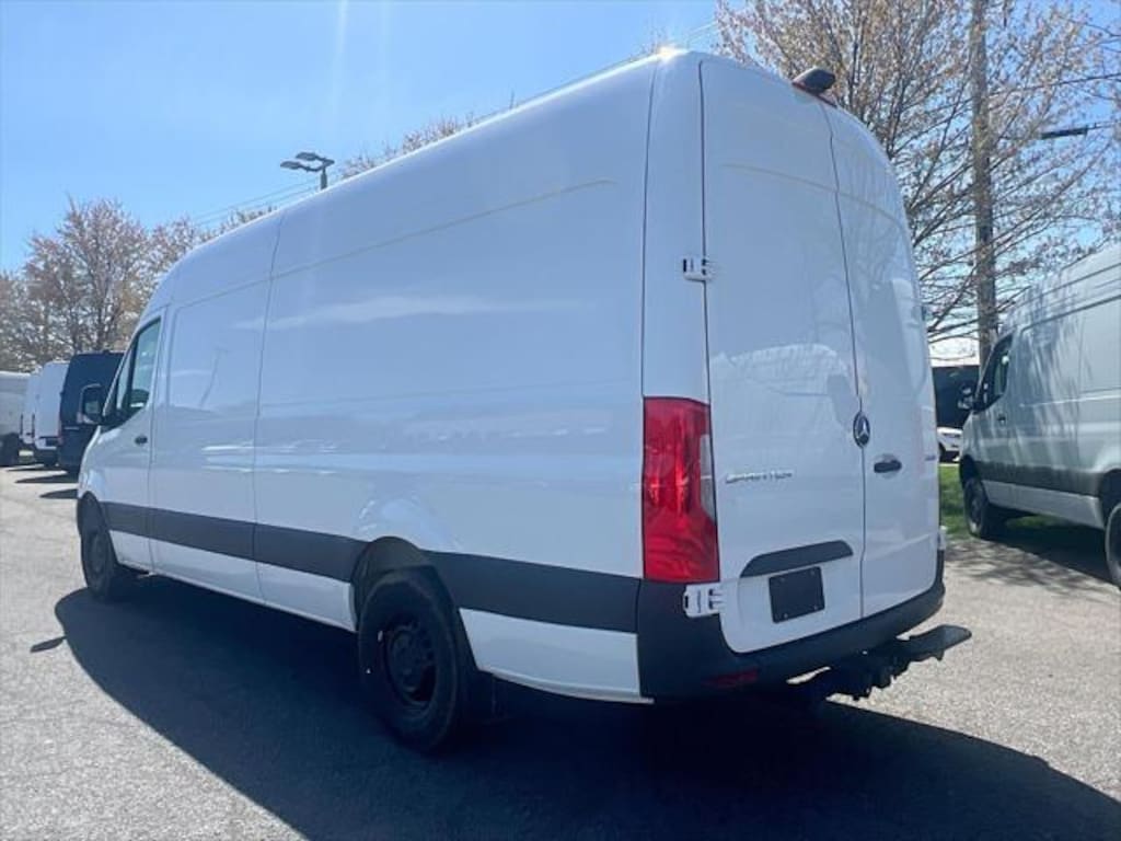 New 2025 Mercedes-Benz Sprinter 2500 High Roof 4-Cyl Diesel HO Van Cargo Van
