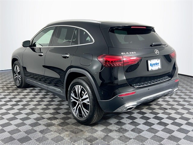 2025 Mercedes Benz GLA 250 4MATIC photo 4
