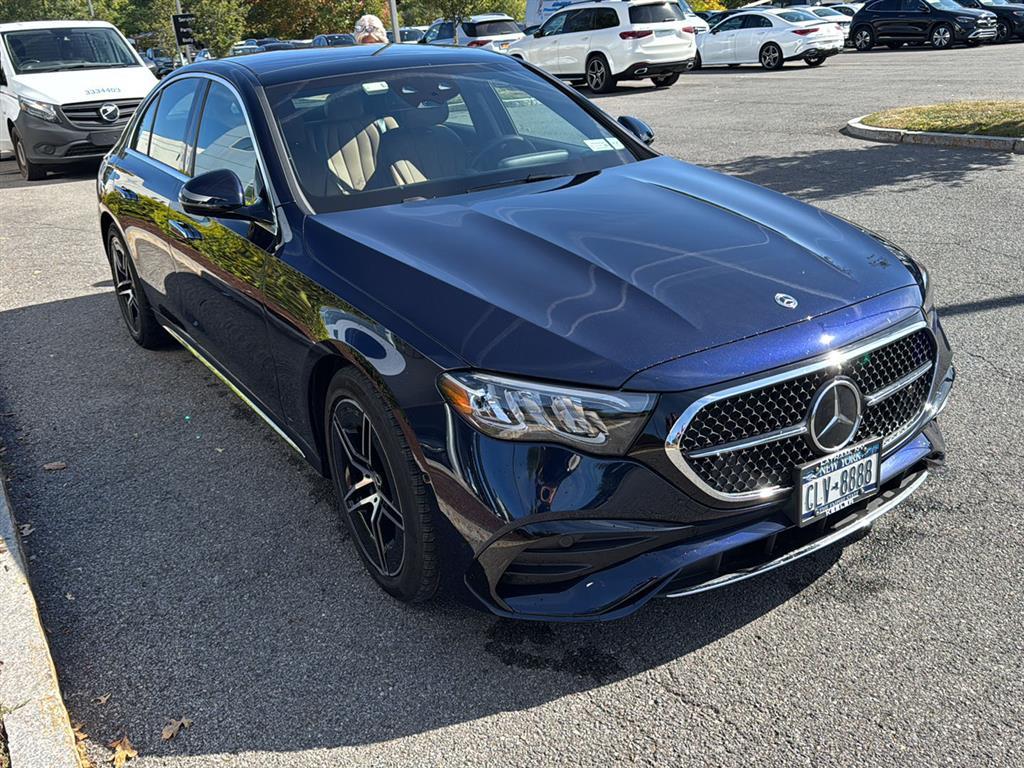 2025 Mercedes Benz E 350 photo 4