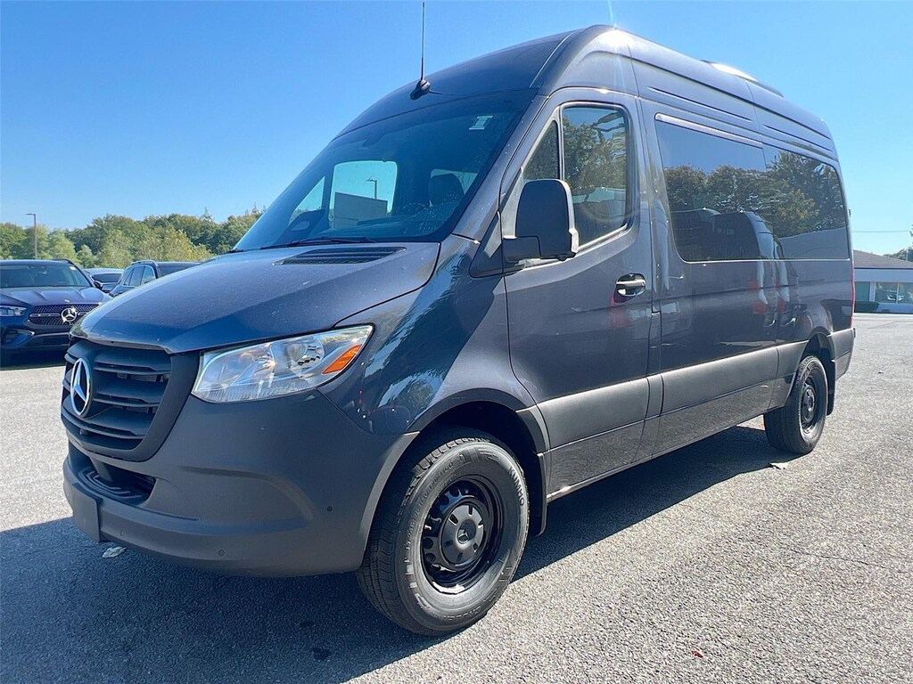 New 2025 Mercedes-Benz Sprinter 2500 Standard Roof 4-Cyl Diesel HO Van Passenger Van