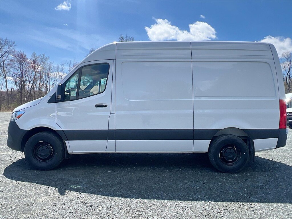 New 2025 Mercedes-Benz Sprinter 2500 Standard Roof 4-Cyl Diesel HO Van Cargo Van