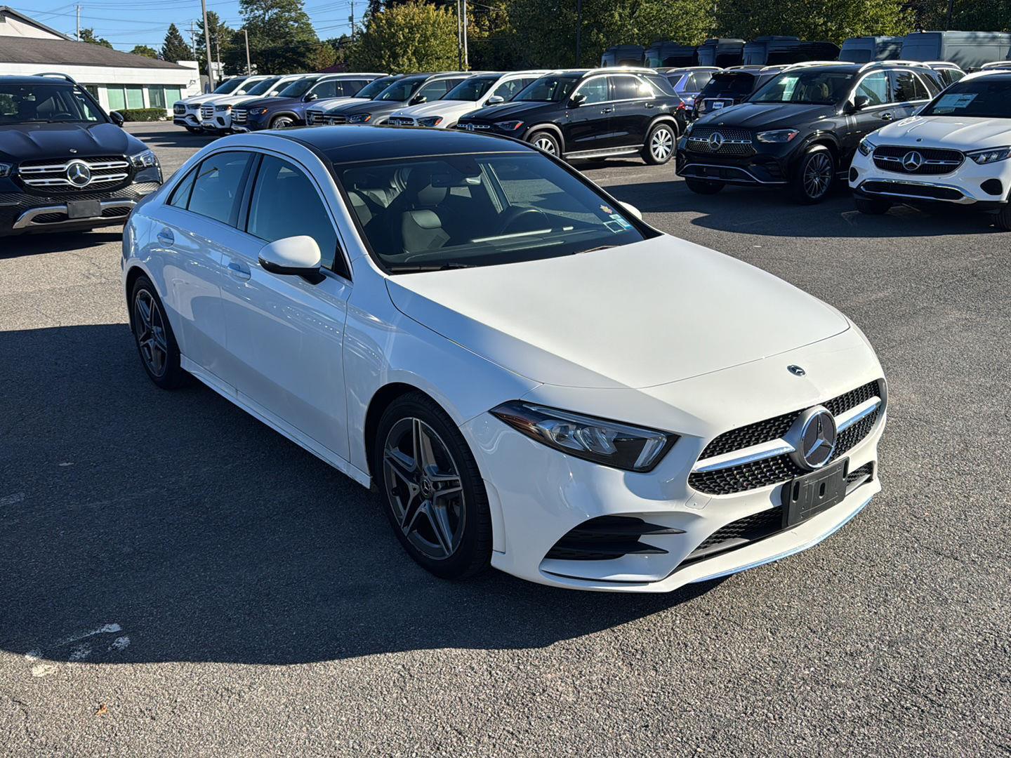 2022 Mercedes Benz A 220 photo 4